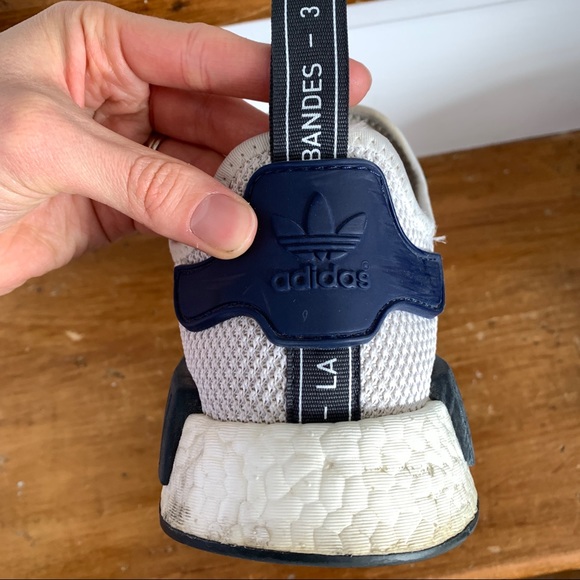 Men’s Adidas NMD_R1 White w/Navy size 9.5 - Picture 5 of 6